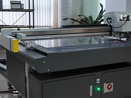 卡纸拖刀无锯齿切割